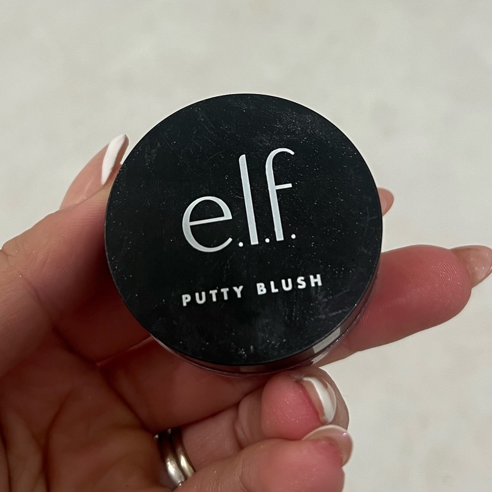 NEW E.l.f. Bali Putty Blush